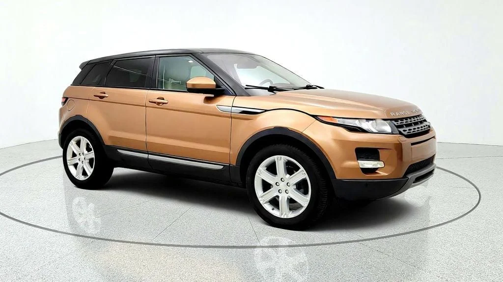 Used 2014 Zanzibar Metallic Land Rover 5dr Hatchback Pure Plus image 3