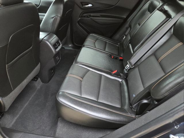 Used 2022 Gray Chevrolet Premier image 26