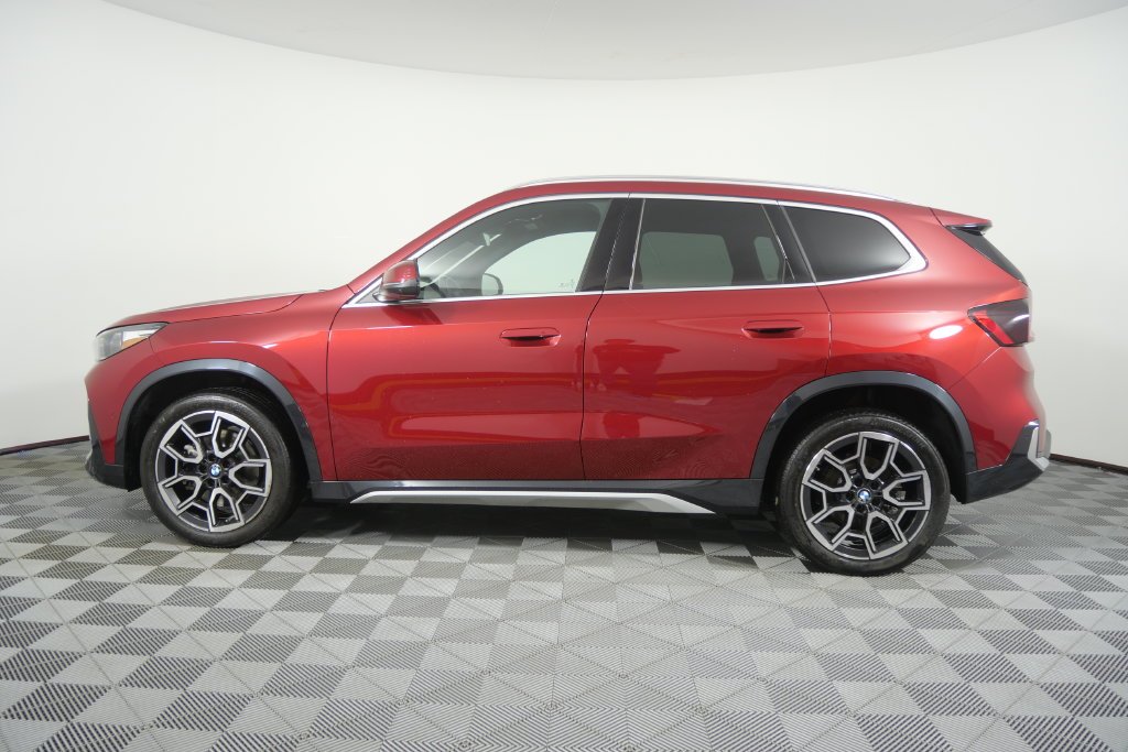 Certified Used 2026 Red Metallic BMW xDrive28i image 7