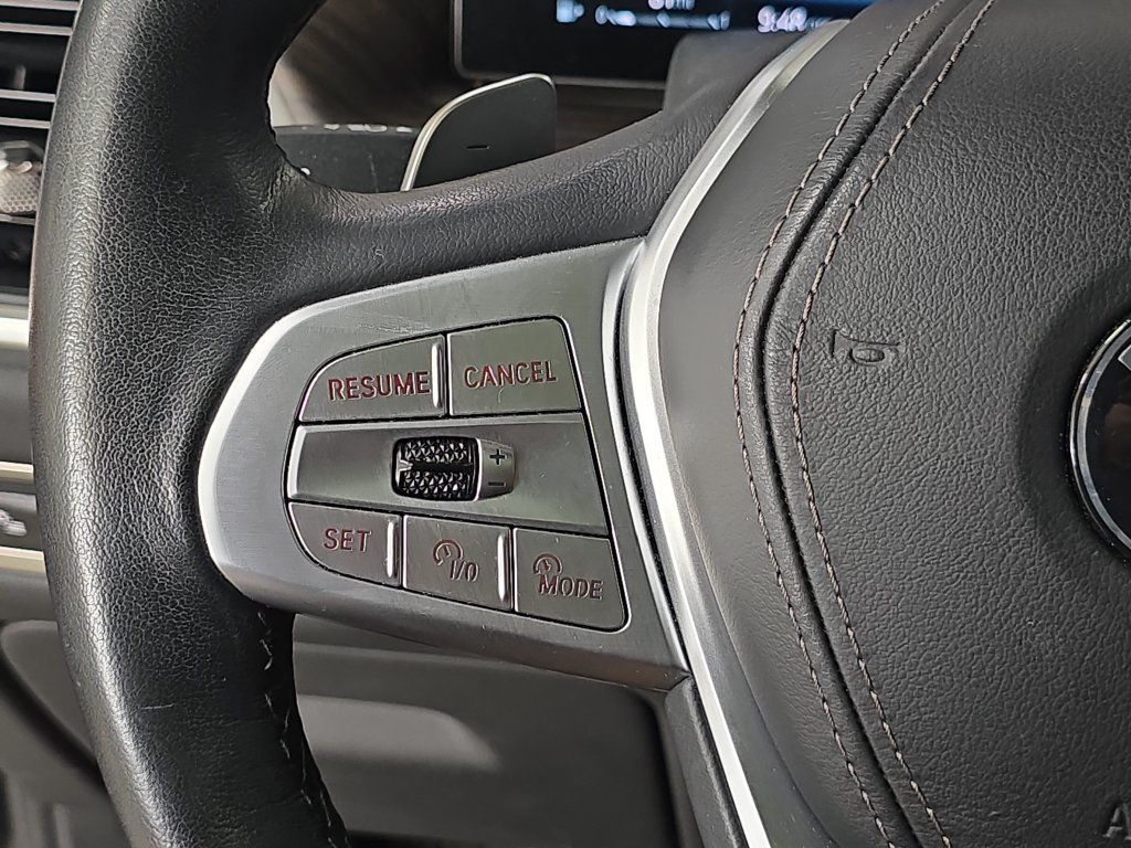 Used 2024 Black Sapphire Metallic BMW xDrive40i image 20