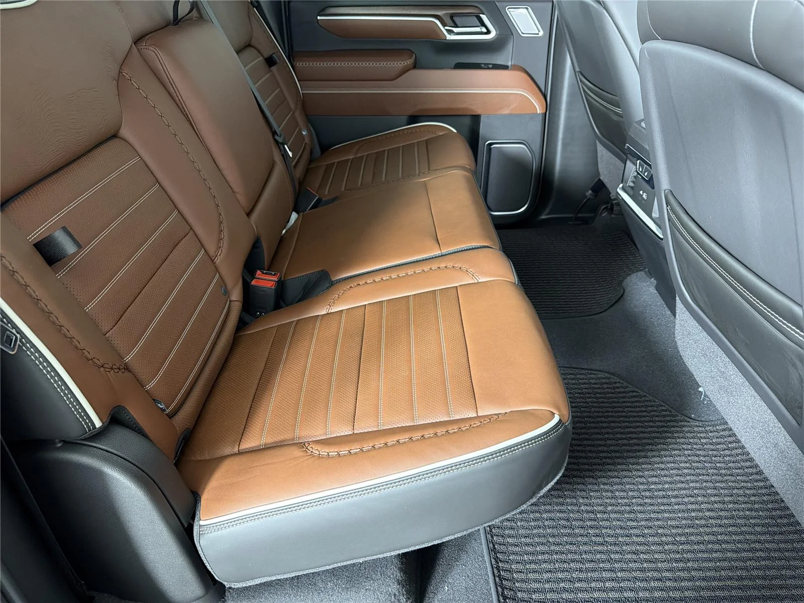 New 2026 Titanium Rush Metallic GMC Denali Ultimate image 14
