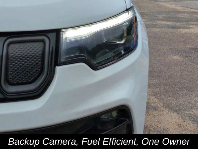 Used 2022 White Jeep Limited image 10