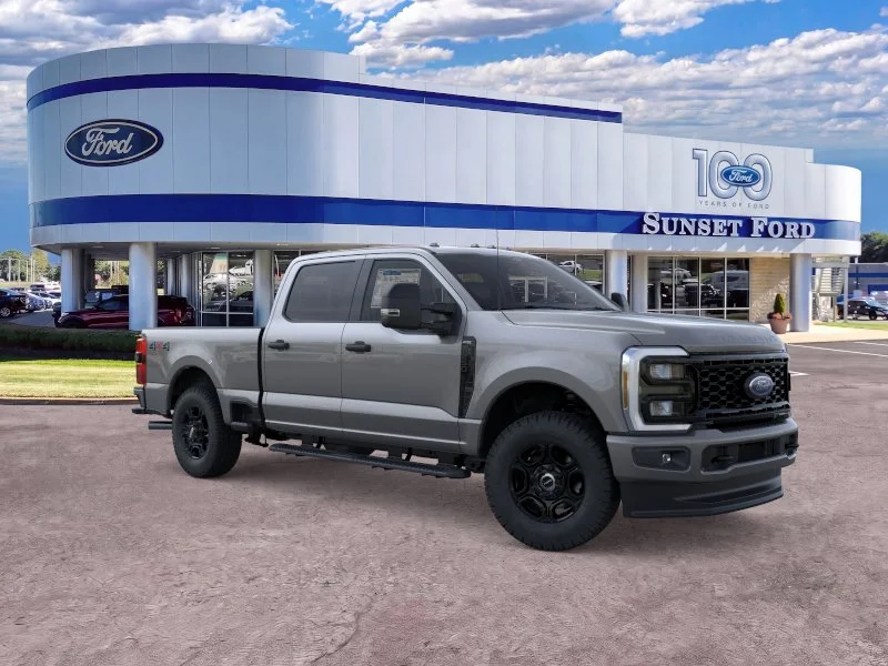 New 2026 Carbonized Gray Metallic Ford XL image 7