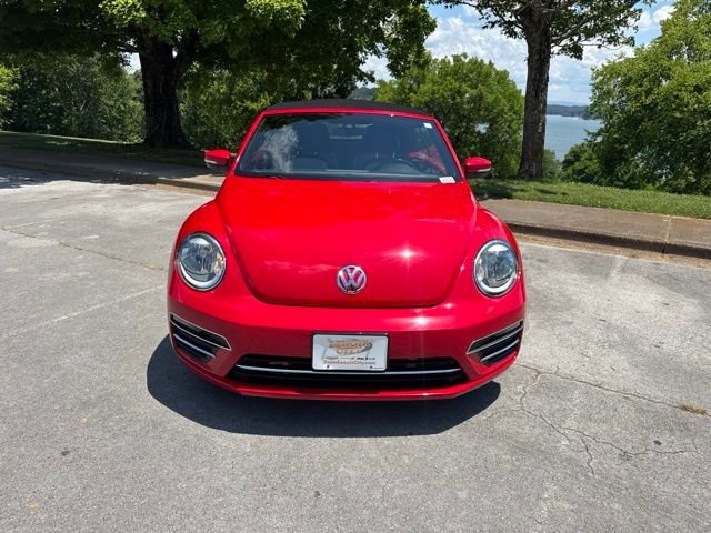 Used 2017 Red Volkswagen 1.8T SE image 2