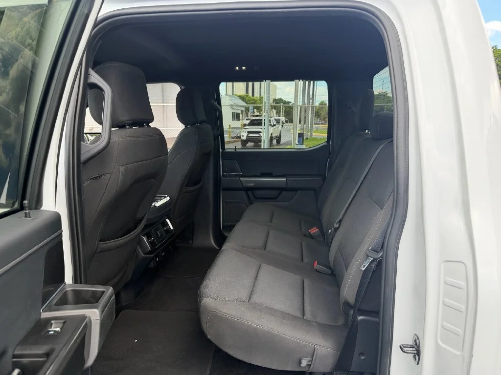 Used 2023 White Ford XLT image 11