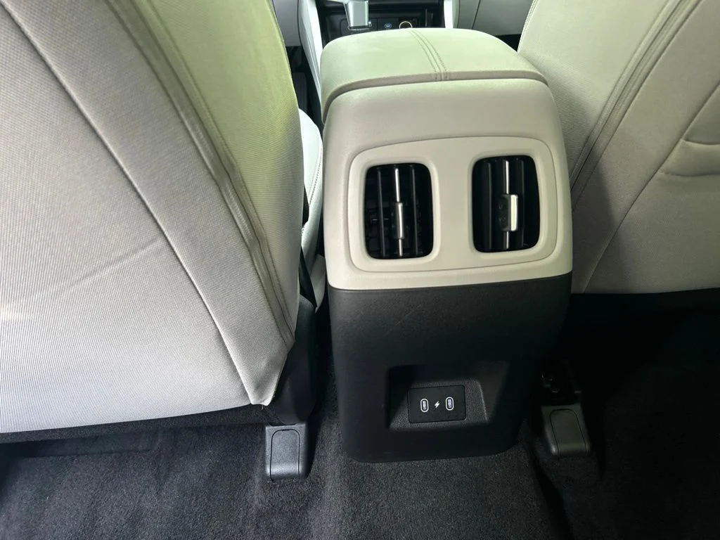 Used 2026 Black Hyundai SEL image 30
