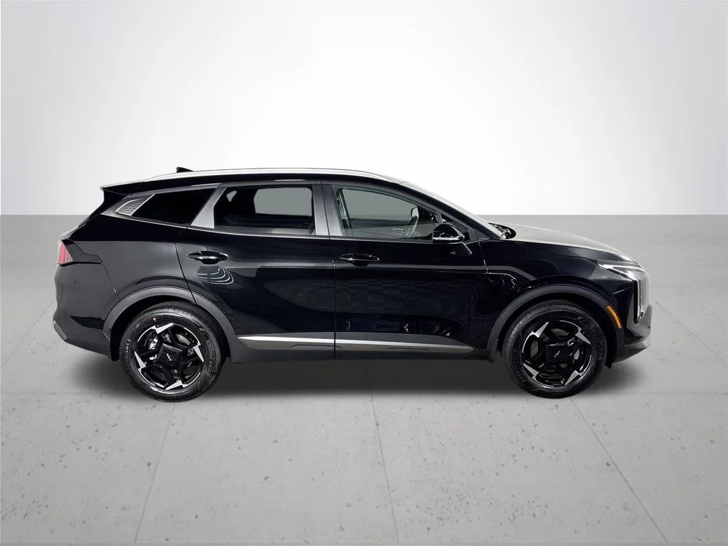 New 2026 Fusion Black Kia EX image 5