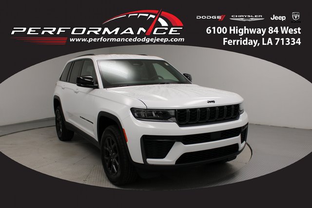 2027 Jeep Grand Cherokee Laredo Altitude 4x2