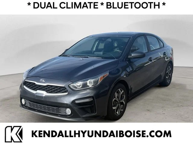 2019 Kia Forte LXS AT's photo