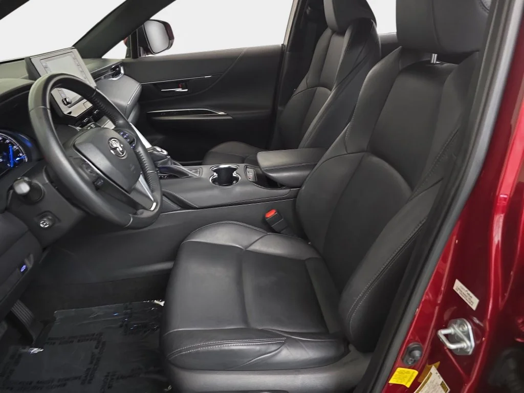 Used 2022 Red Toyota XLE image 17