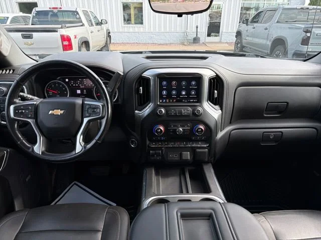 Used 2021 BLACK Chevrolet LTZ image 30