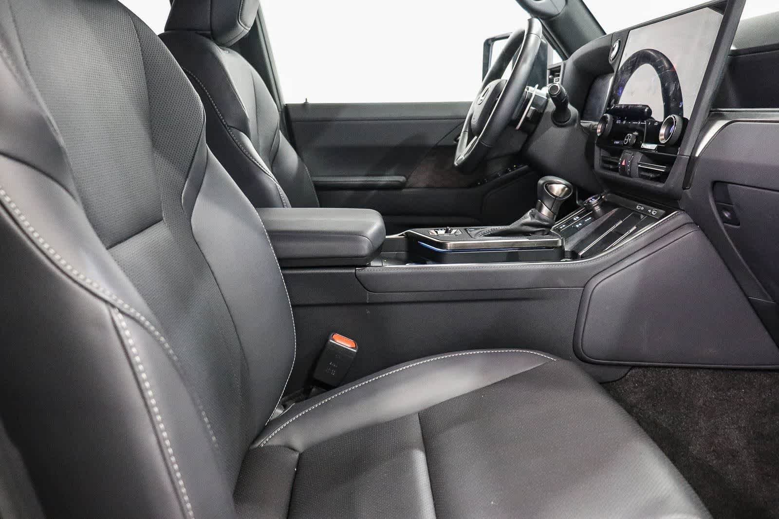 Used 2024 Caviar Lexus Premium+ image 17