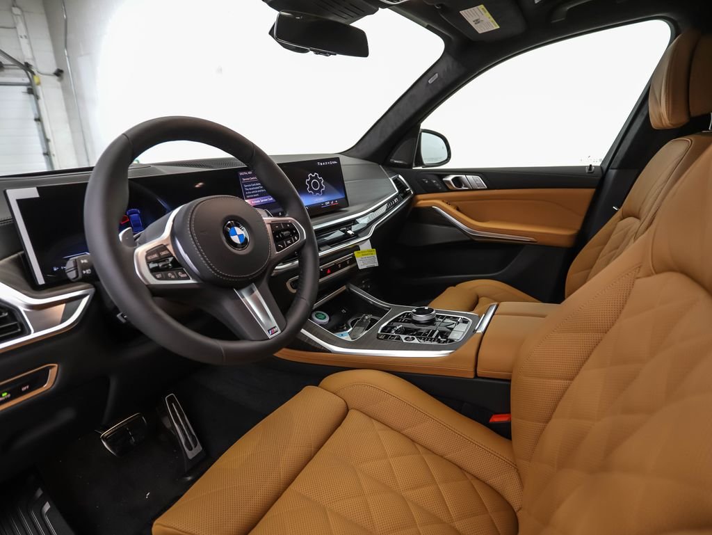 Used 2027 Blue BMW xDrive40i image 10