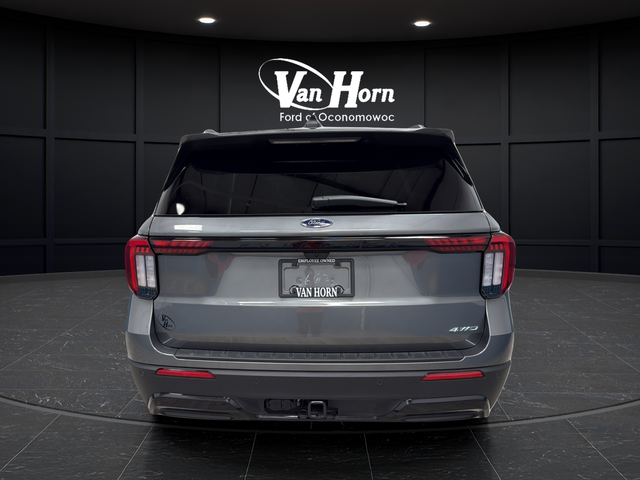 Used 2026 Carbonized Gray Metallic Ford ST-Line image 6
