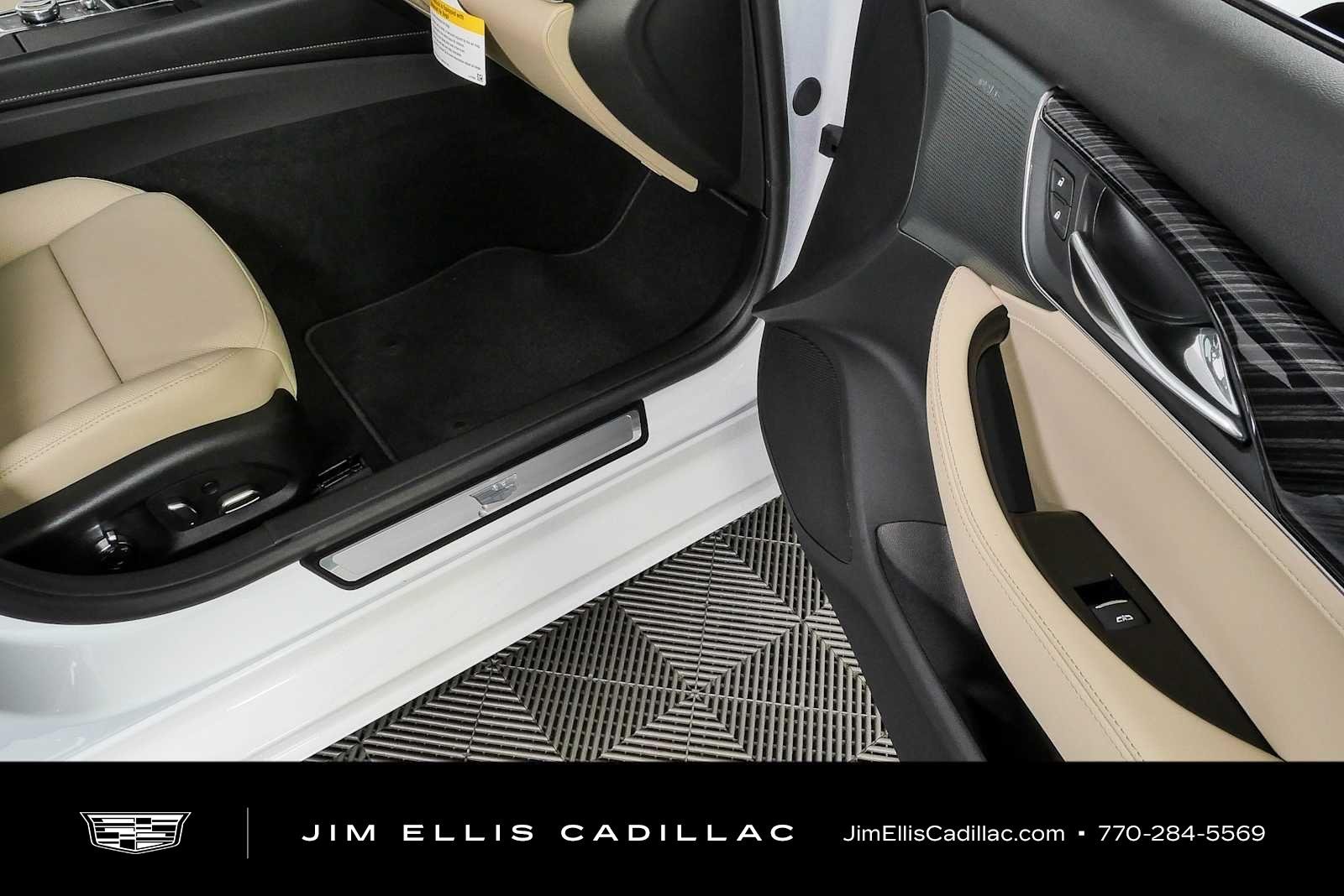 New 2026 Summit White Cadillac Premium Luxury image 25