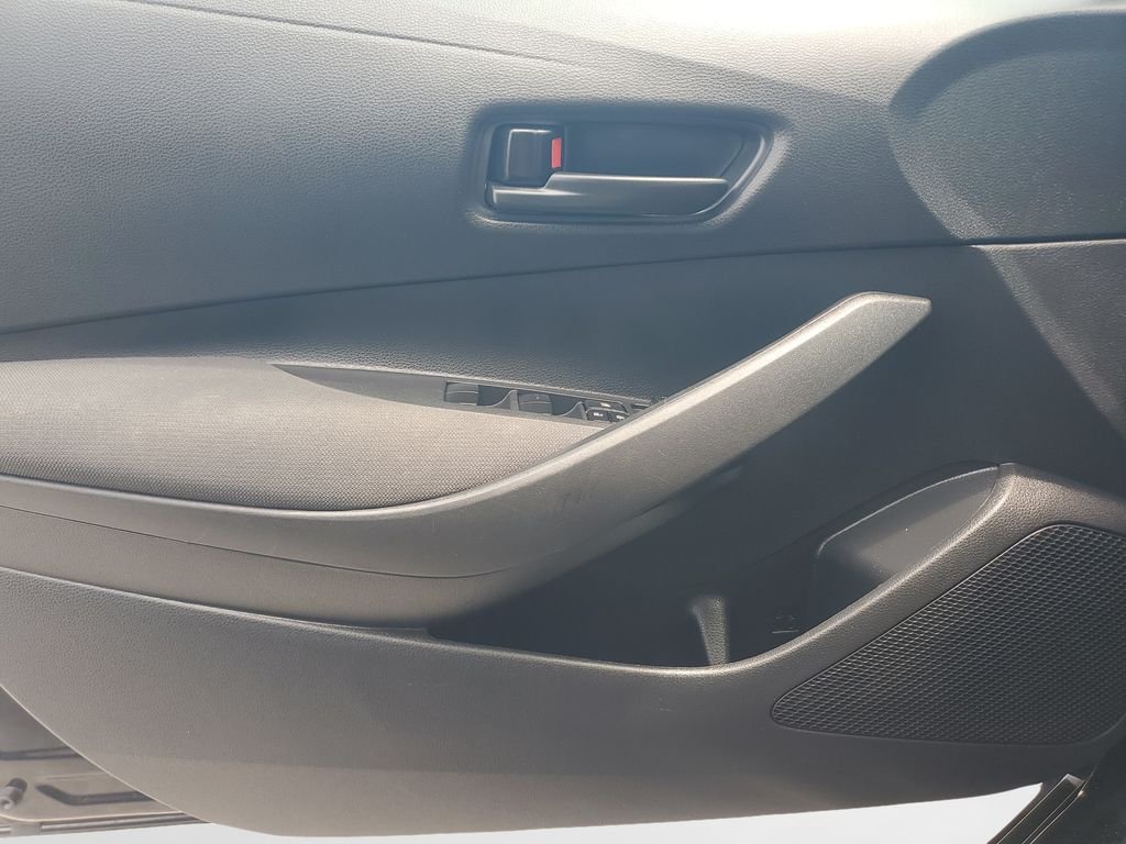 2024 Toyota Corolla LE - Photo 19