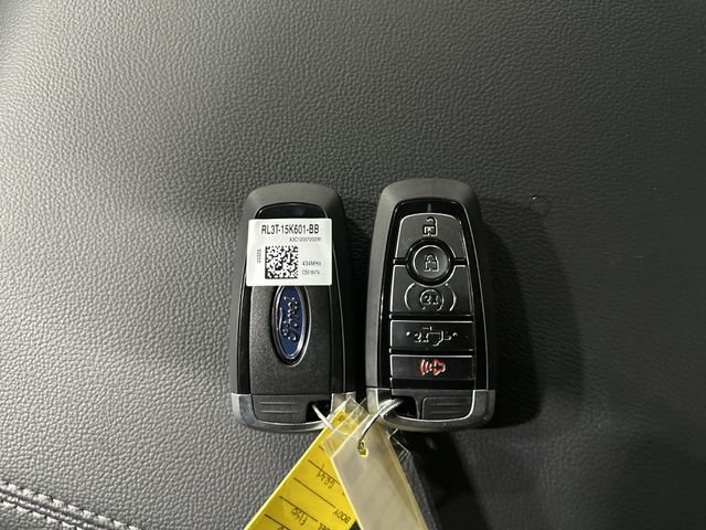 Used 2026 Gray Metallic Ford XLT image 33