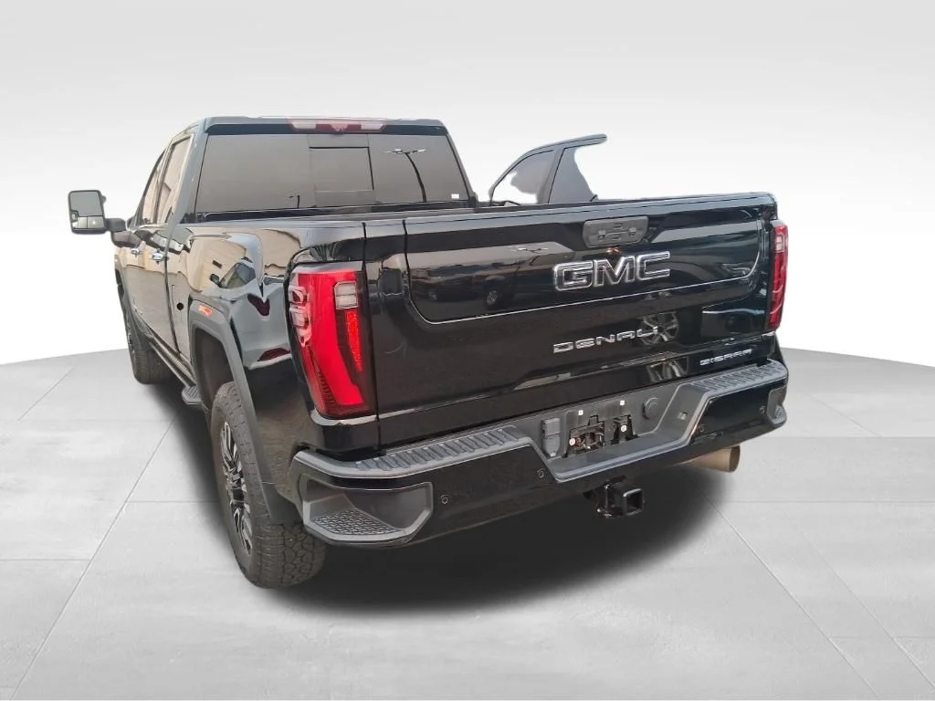 Used 2024 Black GMC Denali Ultimate image 5