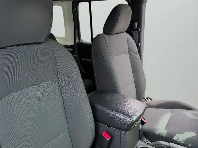 Used 2022 Gray Jeep Unlimited Sport S image 43