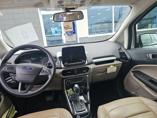 Used 2021 Silver Ford SE image 17