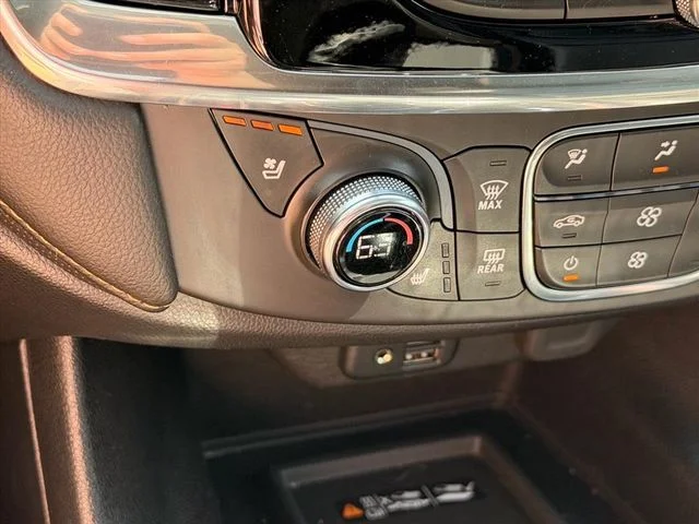 Used 2020 Gray Chevrolet Premier image 23