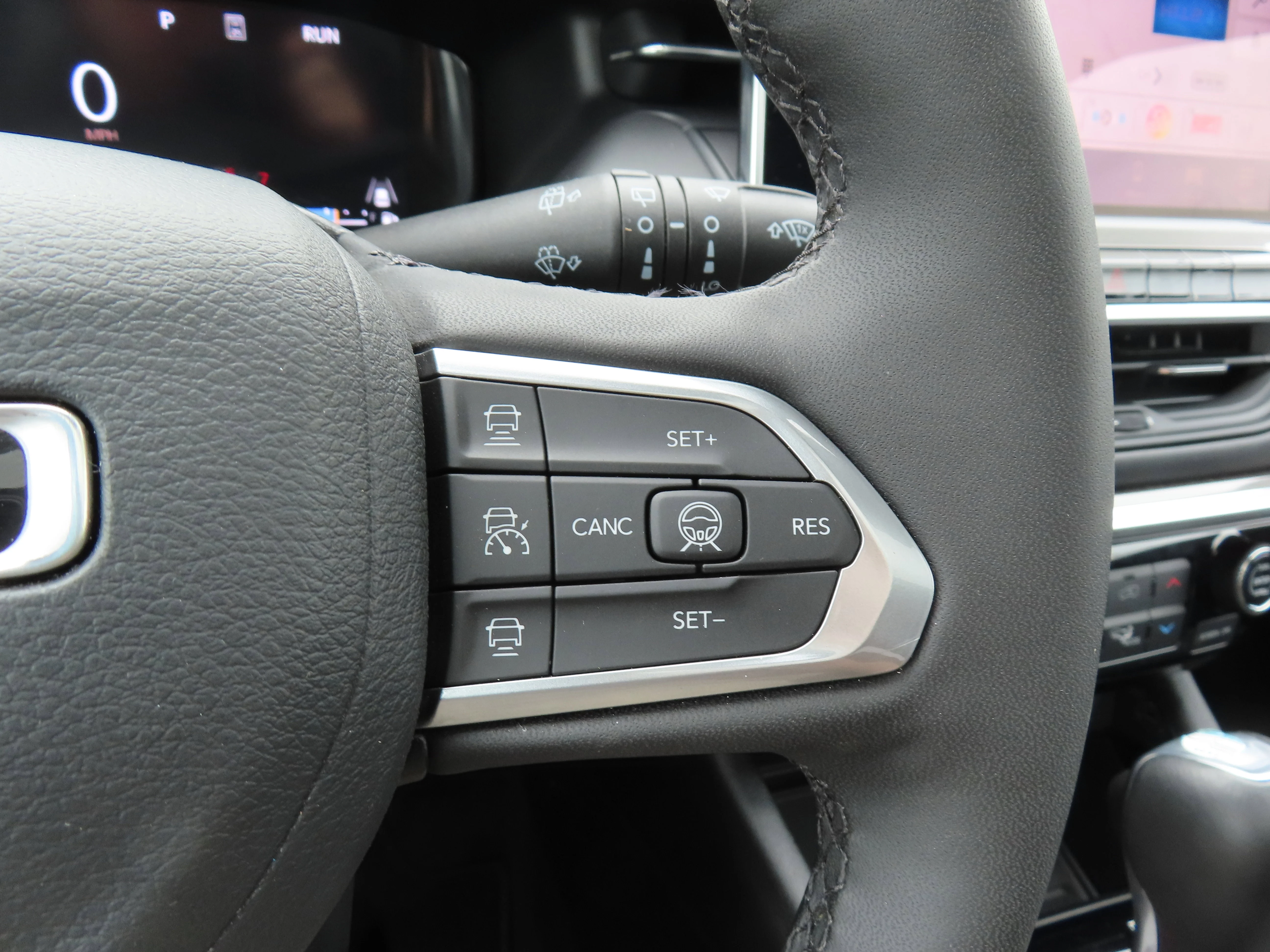 2024 Jeep Compass Limited - Photo 15