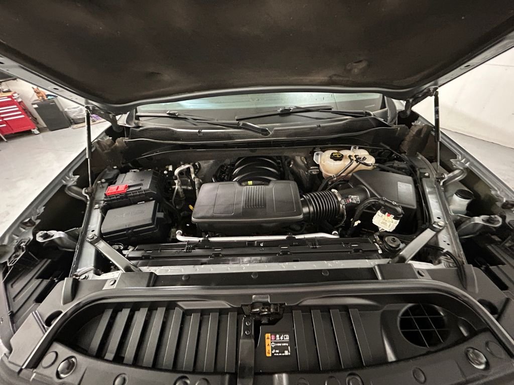 Used 2024 Gray Chevrolet ZR2 image 20