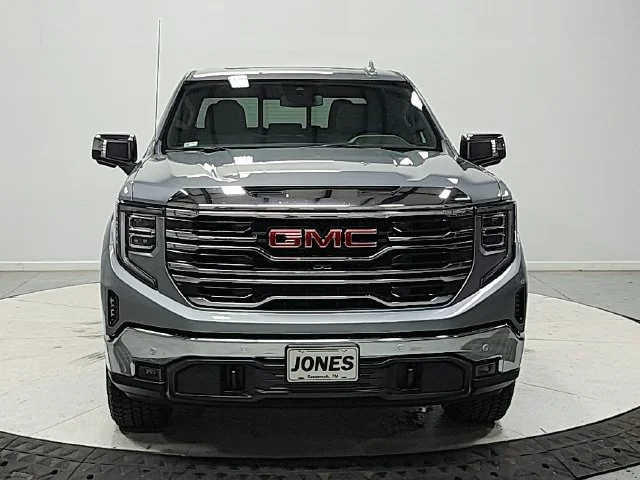 2026 GMC Sierra 1500 SLT - Photo 3