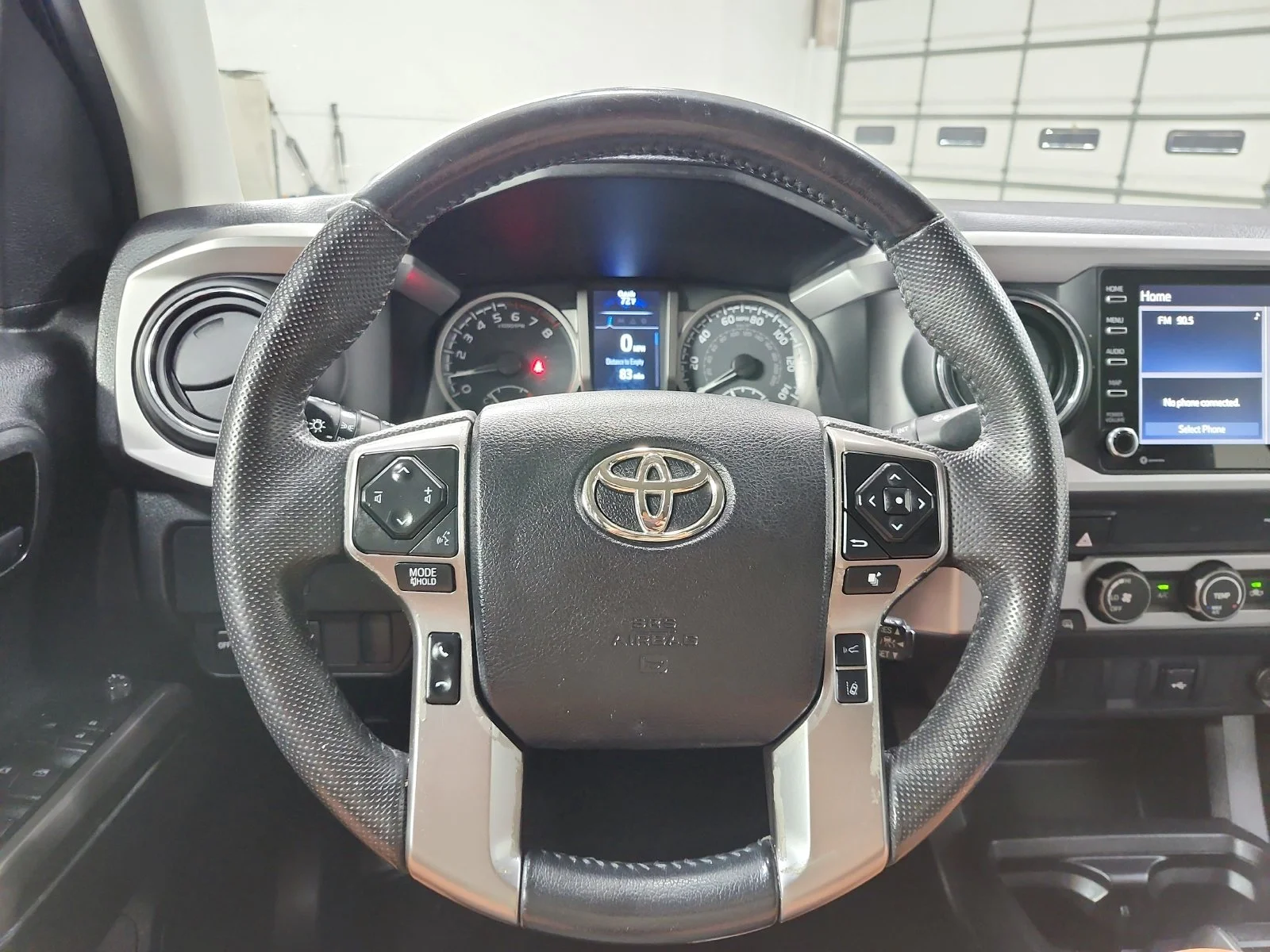 Used 2022 Silver Toyota SR5 image 20