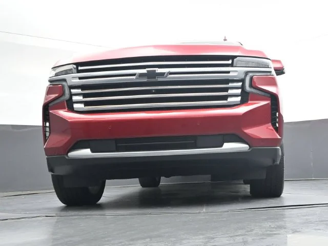 Used 2021 Red Chevrolet High Country image 37