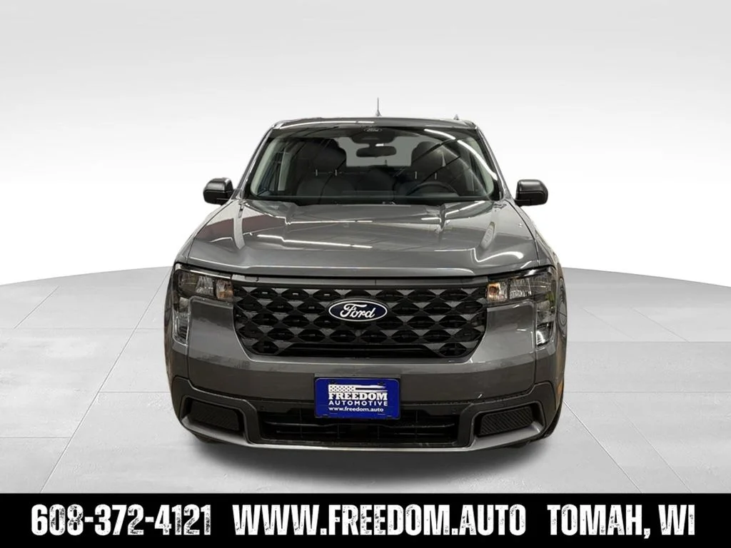 New 2026 Carbonized Gray Metallic Ford XLT image 10