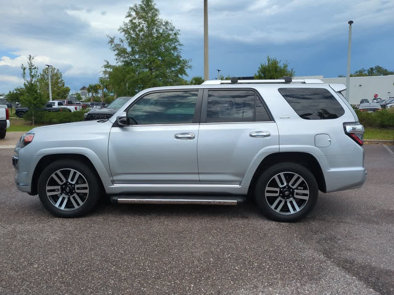 Certified Used 2021 Classic Silver Metallic Toyota Limited image 3