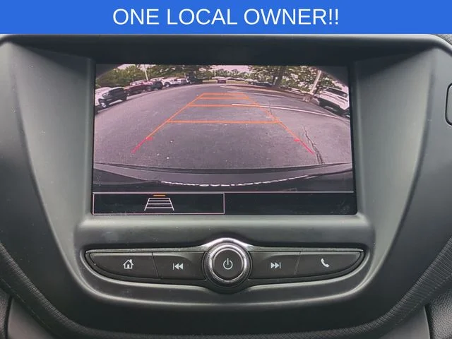 Used 2022 White Chevrolet LS image 24