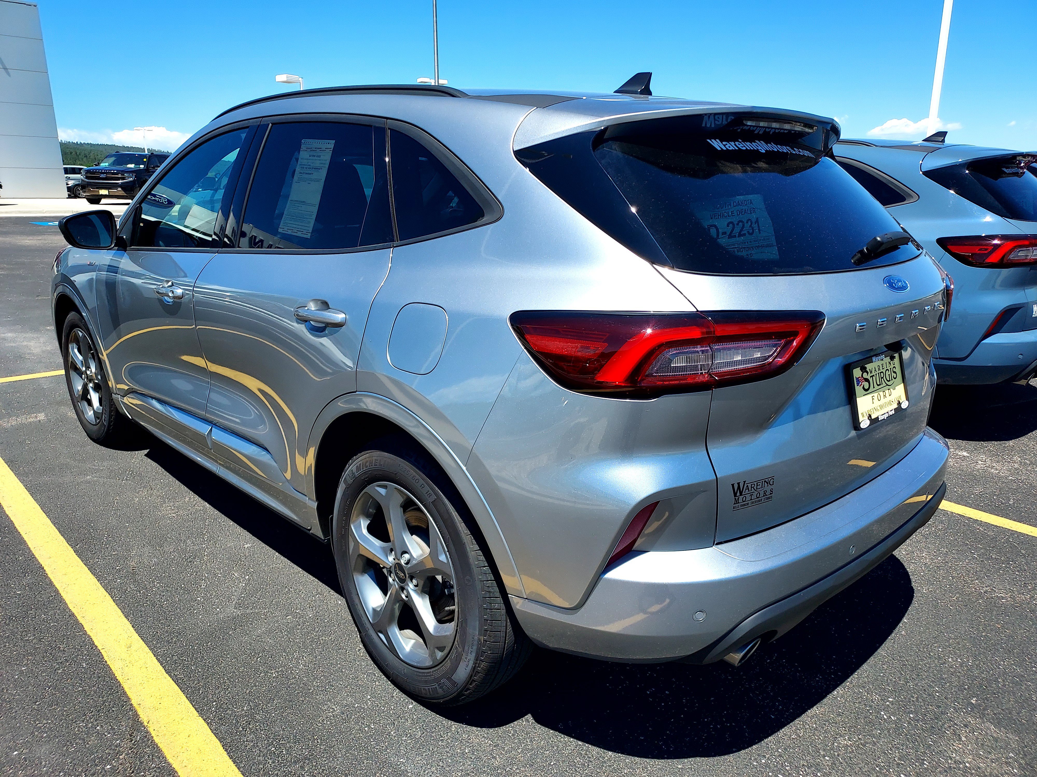 Used 2023 CARBONIZED GRAY Ford ST-Line image 5