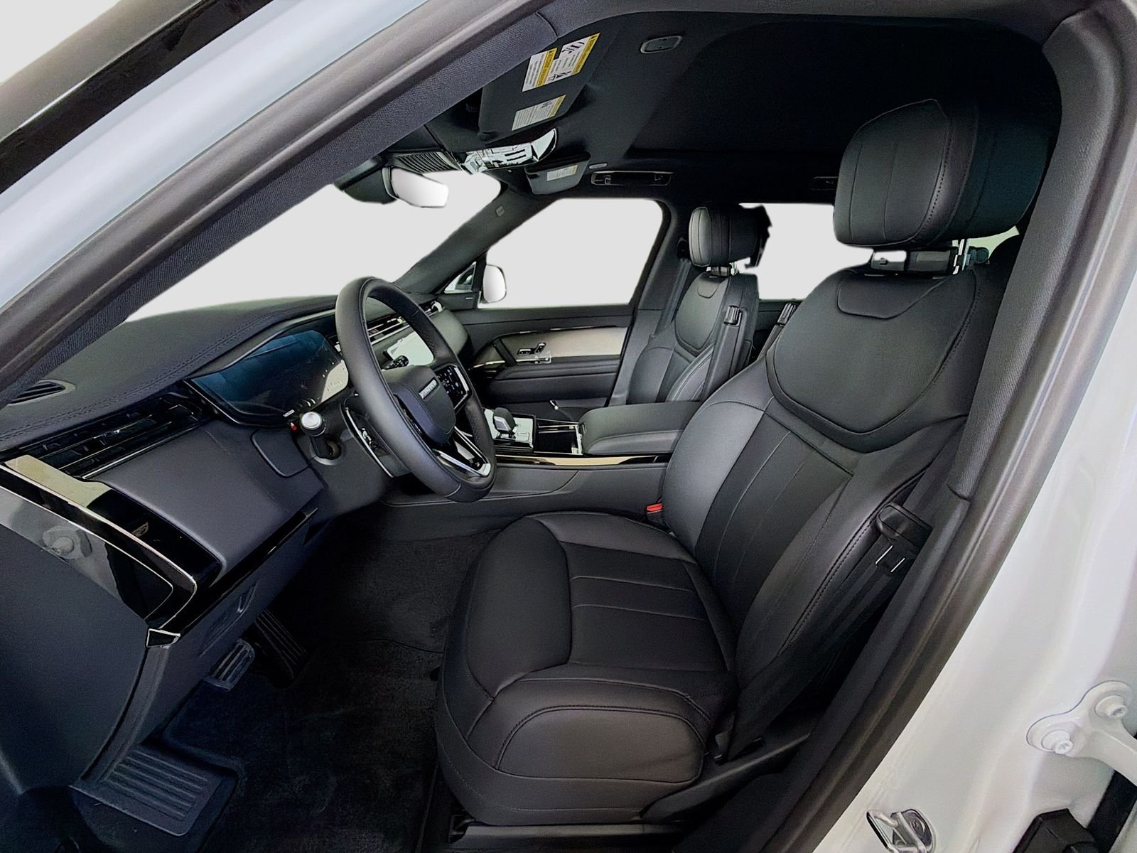 New 2026 Fuji White Land Rover SE image 23