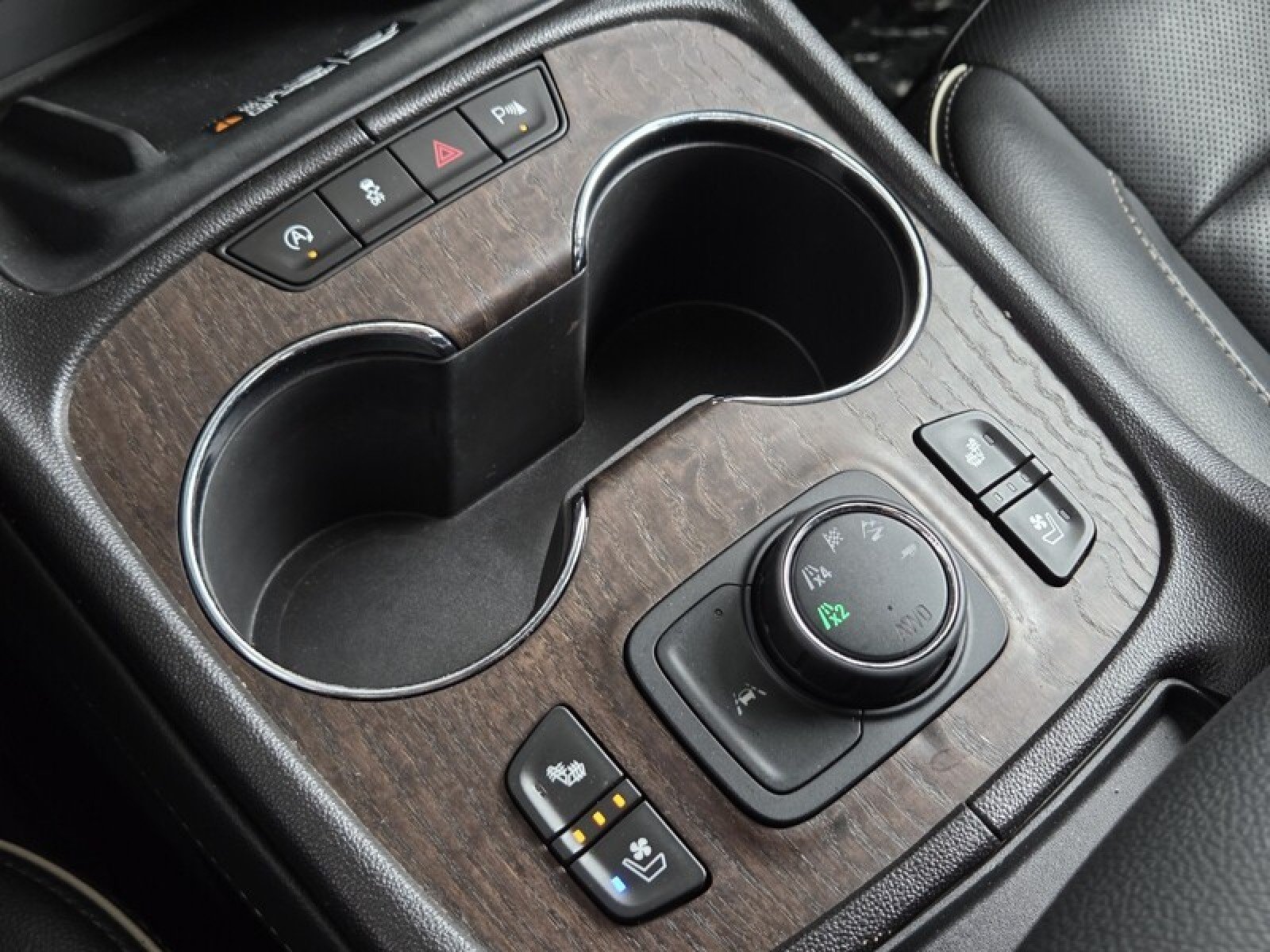Used 2023 EBONY TWILIGHT MET GMC Denali image 36