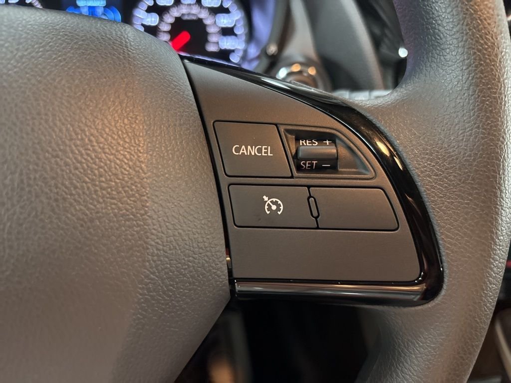 2024 Mitsubishi Eclipse Cross LE - Photo 25