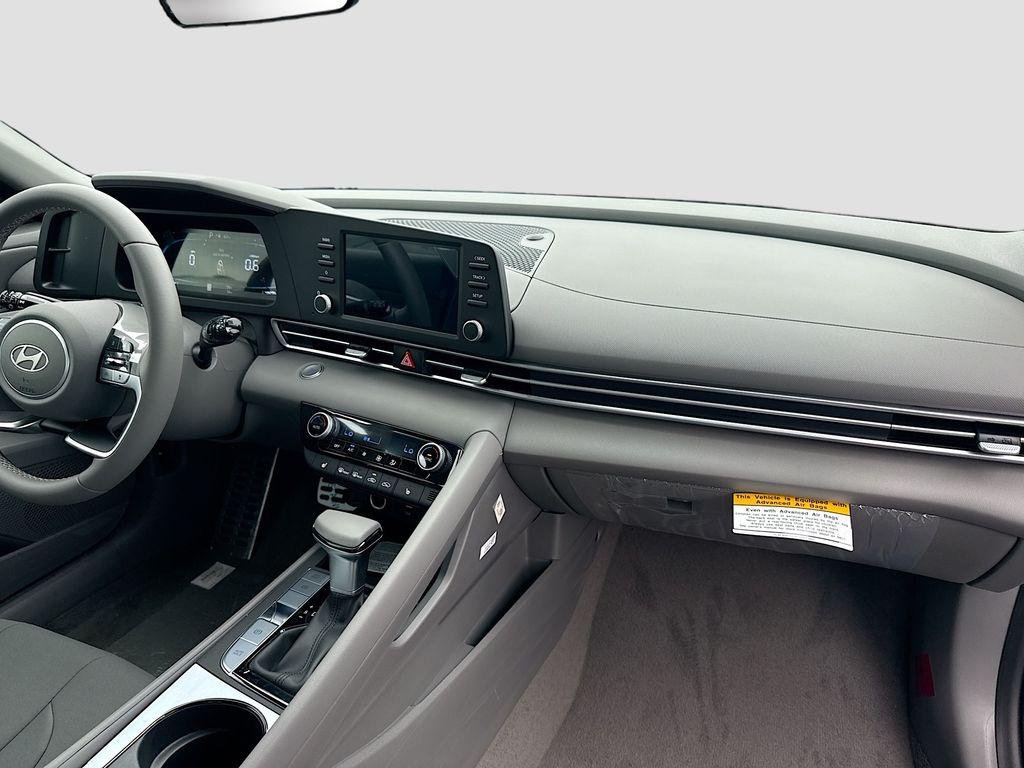 New 2026 Ecotronic Gray Hyundai SEL Sport Premium image 21