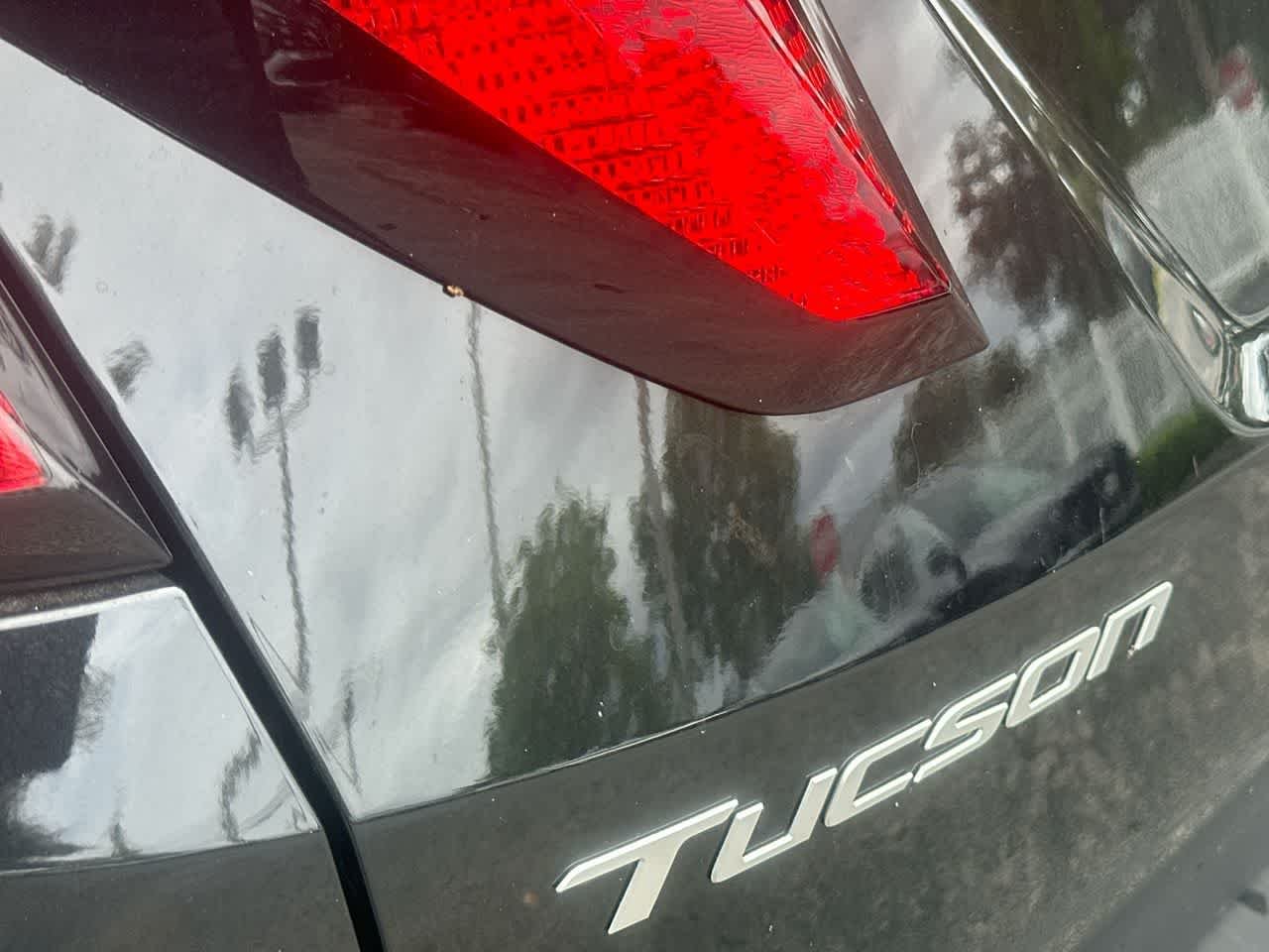 New 2026 Phantom Black Hyundai SEL FWD image 10