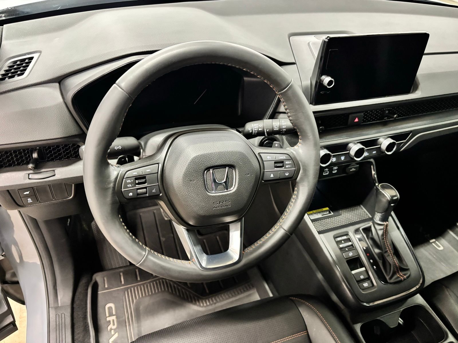 Used 2024 Gray Honda Sport-L image 15