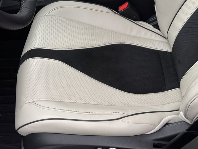 Used 2025 Liquid Carbon Metallic Acura SH-AWD TECH image 5