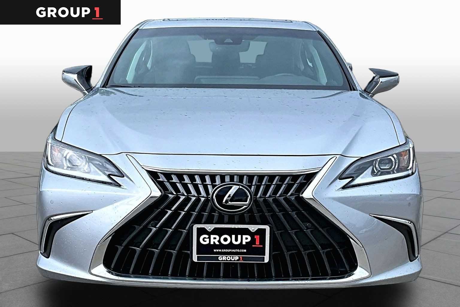 Used 2025 Iridium Lexus  image 4