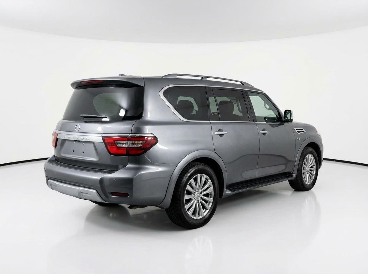 Used 2017 Gun Metallic Nissan SV image 5