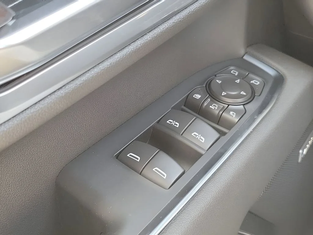 2026 GMC Sierra 2500HD SLT - Photo 35