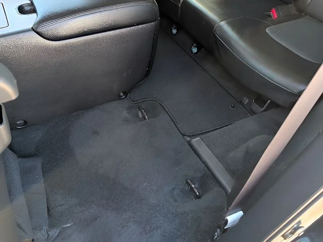 Used 2021 Black Nissan SL image 43