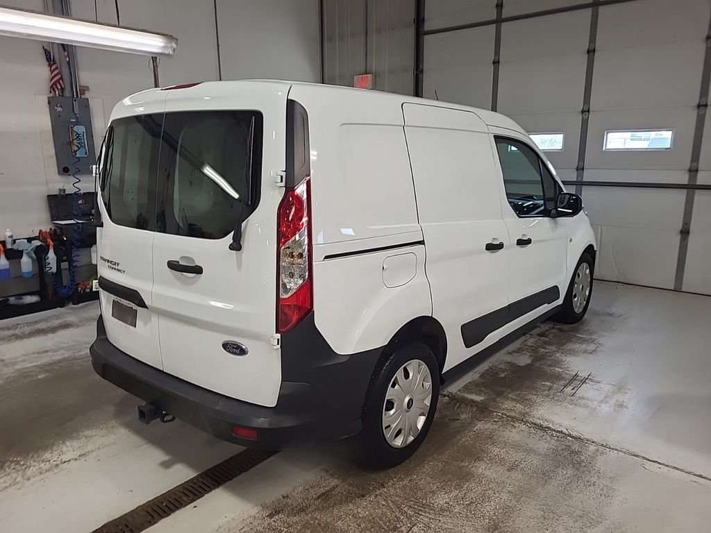 Used 2023 White Ford XL image 3