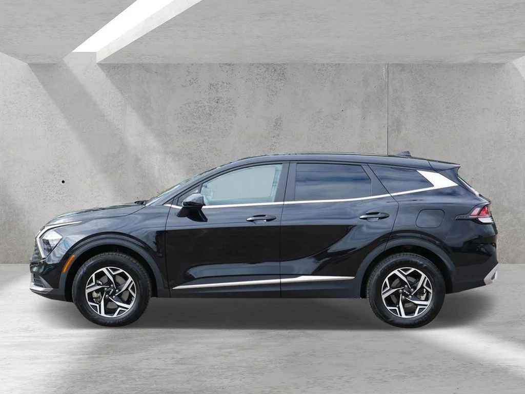 Certified Used 2023 Black Kia LX image 5