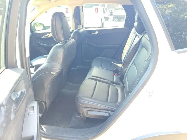 Used 2020 White Ford SEL image 9