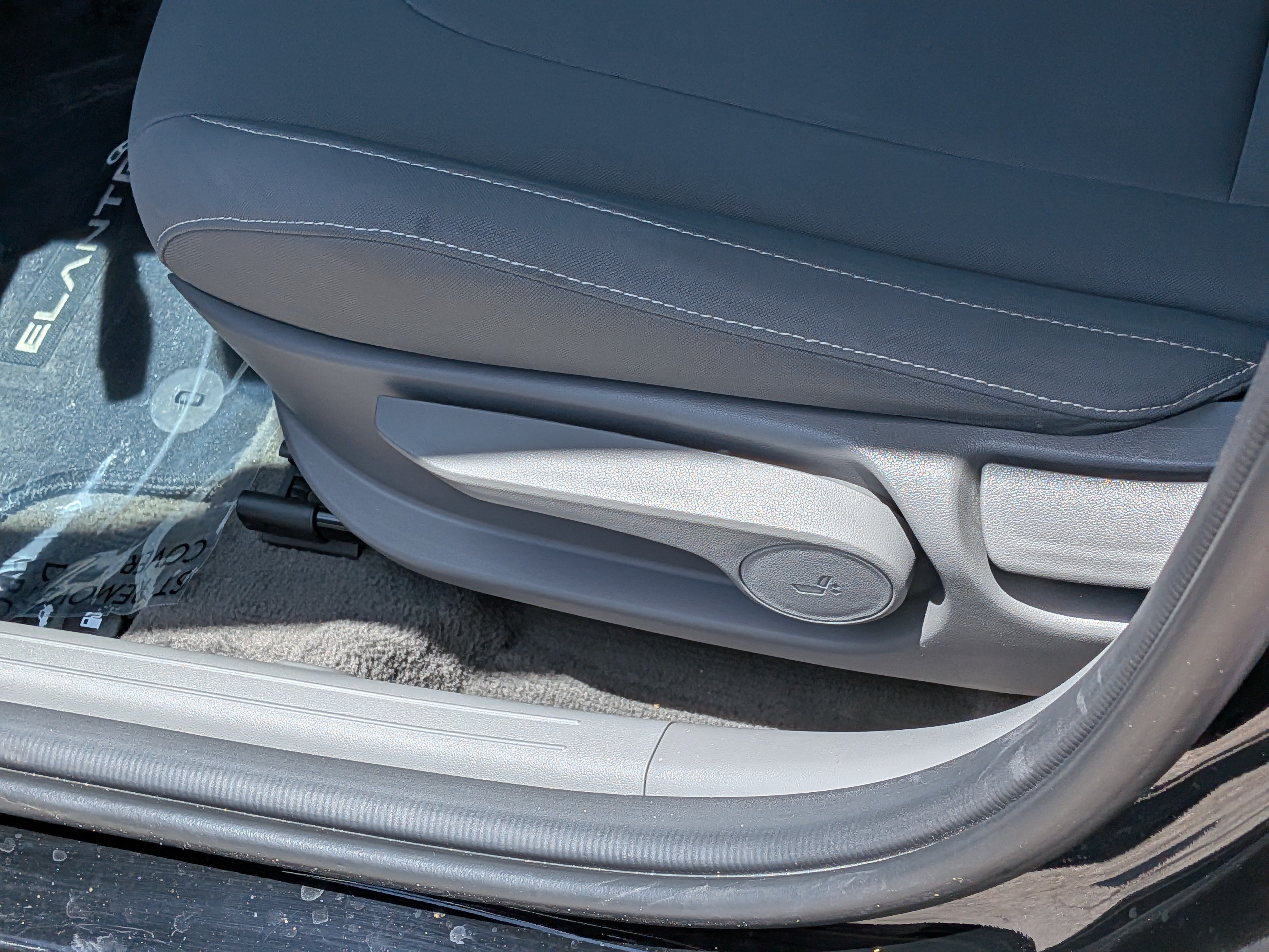 2024 Hyundai Elantra SEL - Photo 20