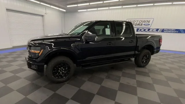 New 2026 Black Ford XLT image 4